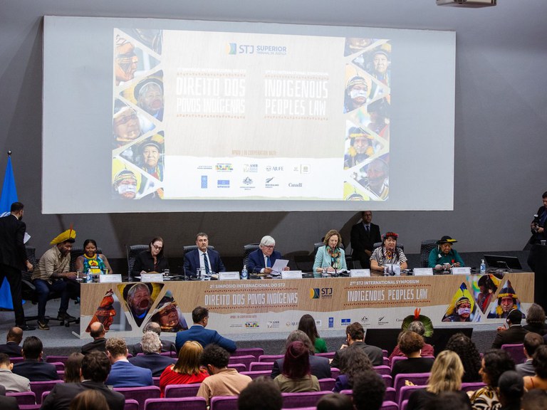 MPI: Em simpósio, lideranças indígenas debatem direitos para proteção de territórios e culturas