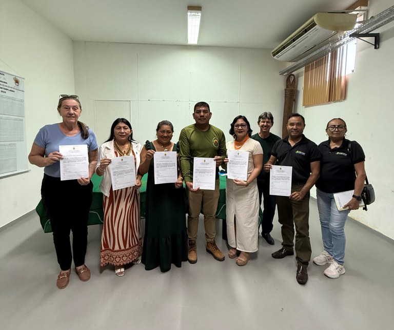 FUNAI: Funai entrega declarações a agricultores indígenas do povo Wapichana para acesso ao Pronaf em Roraima