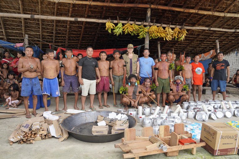 FUNAI: Governo Federal entrega ferramentas e casas de farinha para 130 famílias Yanomami no Amazonas