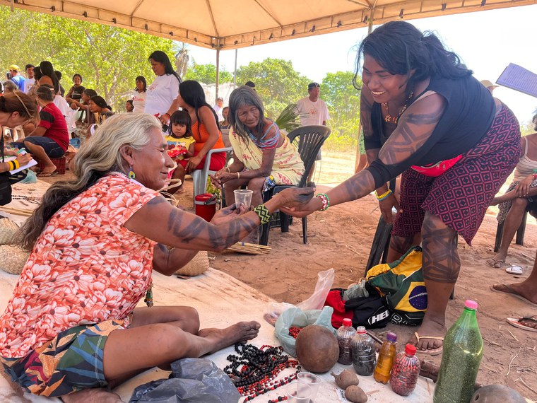 FUNAI: Troca de sementes tradicionais promove segurança alimentar para comunidades indígenas durante a XIV Feira Krahô, no Tocantins