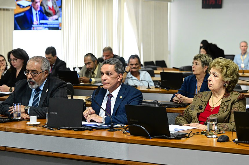 SENADO: CE analisa inclusão de saberes indígenas e quilombolas no ensino técnico