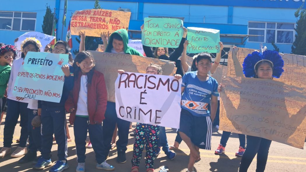 CIMI: Crianças indígenas são vítimas de racismo durante celebração do Dia das Crianças em Mato Castelhano (RS)