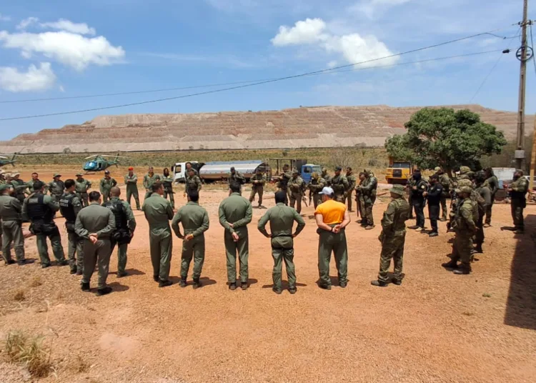 BRASIL DE FATO: Ibama e PF desmontam garimpo ilegal ligado ao Comando Vermelho em terra indígena no MT