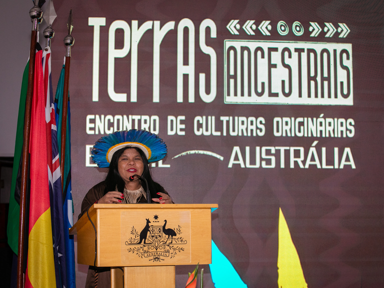 MPI: Exposição Brasil-Austrália: Sonia Guajajara destaca protagonismo indígena como solução para a crise climática