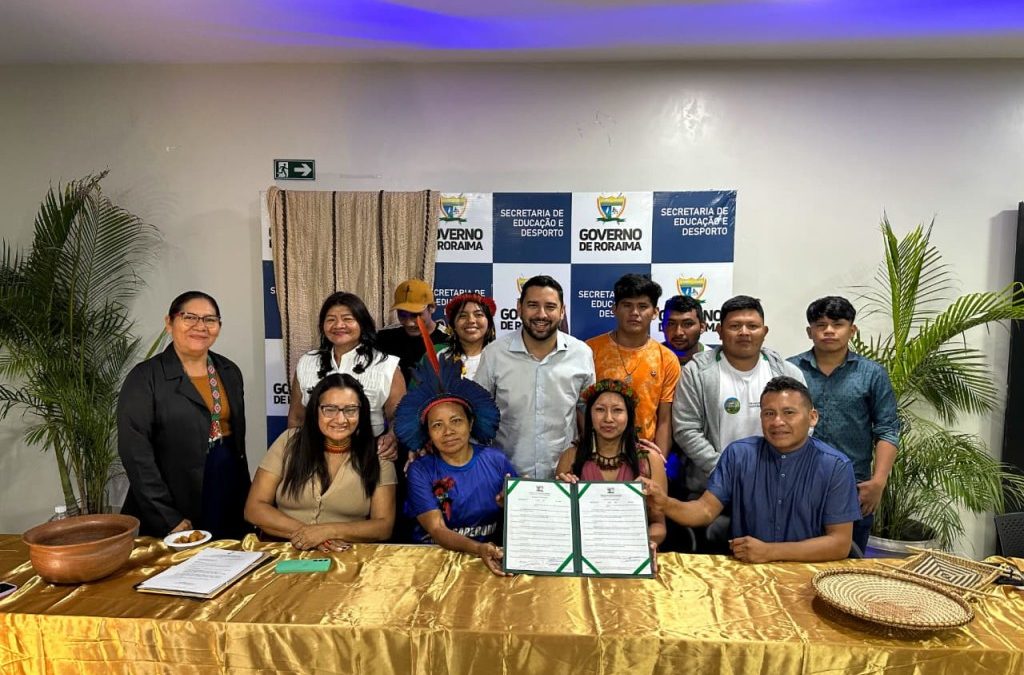 CIR: CIR ASSINA ACORDO DE COOPERAÇÃO TÉCNICA E PEDAGÓGICA COM A SECRETARIA ESTADUAL DE EDUCAÇÃO PARA FORTALECER AS ATIVIDADES DO CENTRO INDÍGENA DE FORMAÇÃO E CULTURA RAPOSA SERRA DO SOL