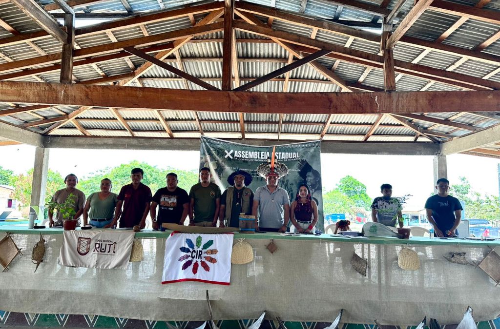 CIR: JUVENTUDE INDÍGENA DEBATE PROTAGONISMO E RESISTÊNCIA NO SEGUNDO DIA DE PROGRAMAÇÃO