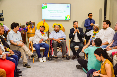 MPF: COP30: estande do MPF recebe cacique Raoni e outras lideranças indígenas e tradicionais para debates sobre direitos ambientais, sociais e humanos