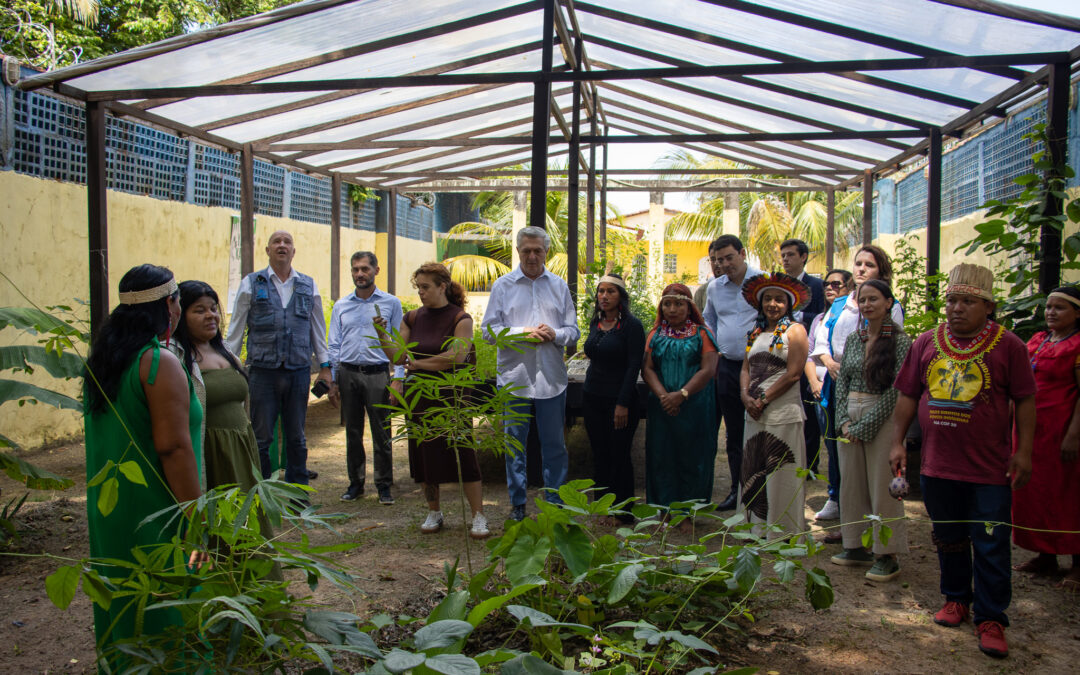 IEB: Ministra Sônia Guajajara e Alto Comissário da ONU visitam iniciativas Warao em Belém