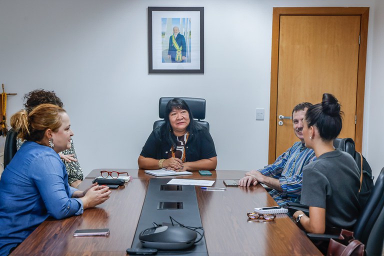 FUNAI: Funai e Natura discutem parcerias institucionais em benefício de comunidades indígenas