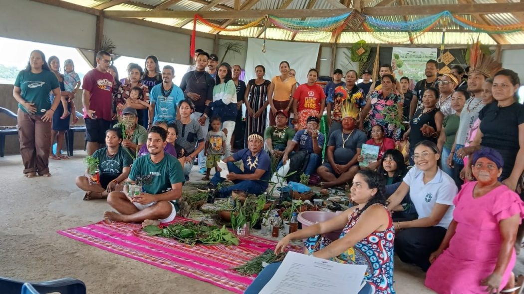 CIMI: Indígenas do médio Solimões e Juruá partilham saberes em oficinas sobre práticas tradicionais de saúde
