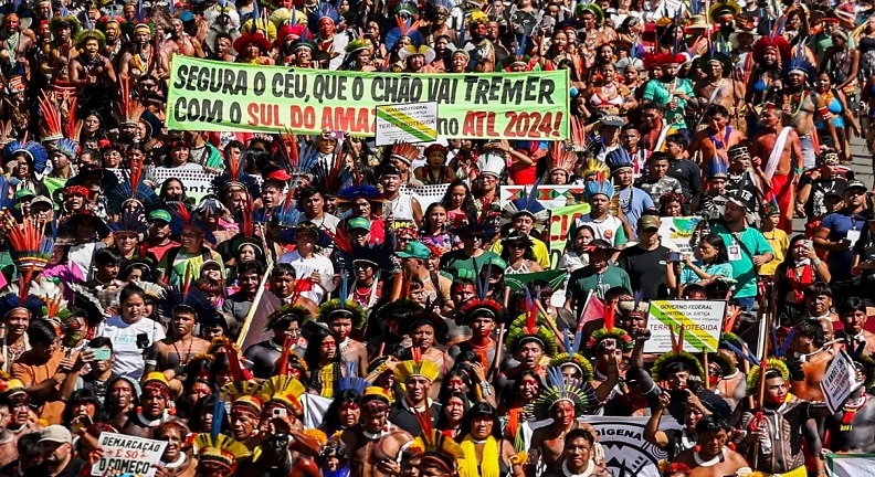 APIB: Nota em apoio as lideranças e direitos indígenas