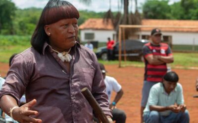 FOLHA DE S. PAULO: Mortes: Cacique xavante lutou contra a passagem de ferrovia por seu território