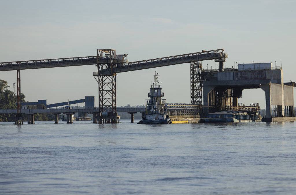 FOLHA DE S. PAULO: Governo Lula avançou com plano de dragagem no rio Tapajós sem licença, apesar de impactos mapeados