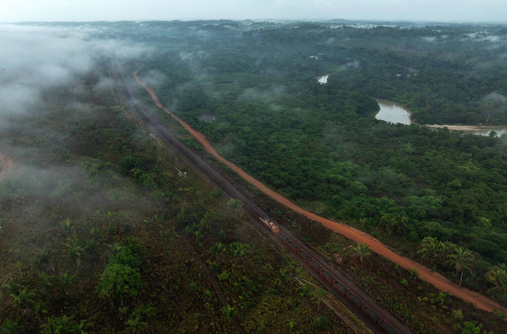 FOLHA DE S. PAULO: Indígenas liberam Estrada de Ferro Carajás após seis dias de bloqueio no Pará