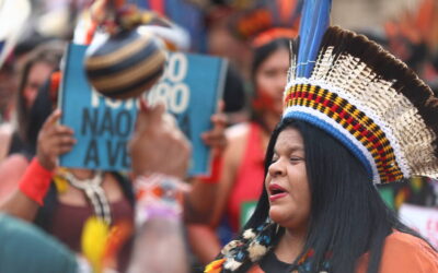 FOLHA DE S. PAULO: Sônia Guajajara deixa ministério para concorrer à reeleição como deputada federal