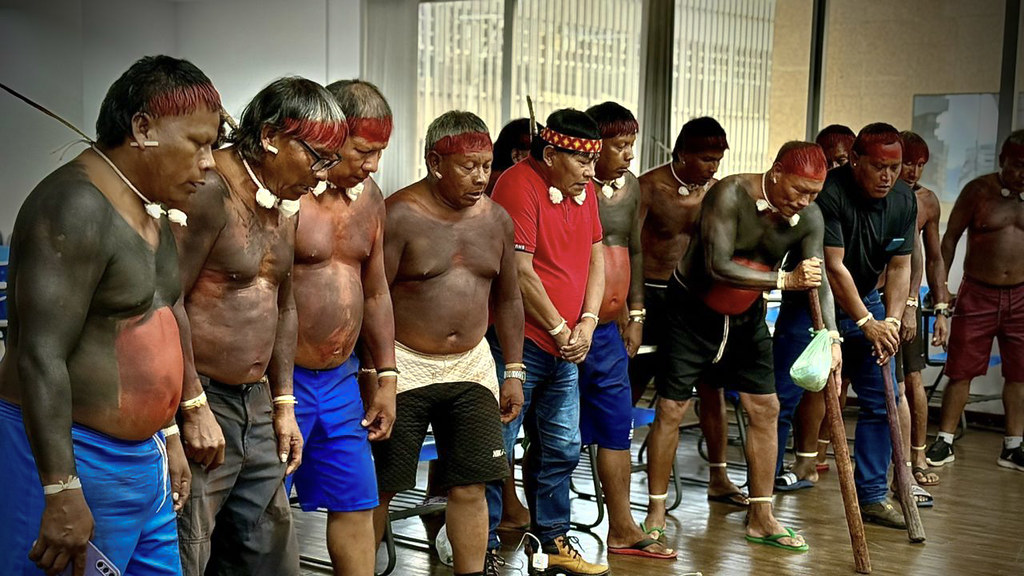 CIMI: “A gente quer a demarcação do nosso território e não ferrovias”, afirmam as lideranças A’uwẽ em incidência política em Brasília