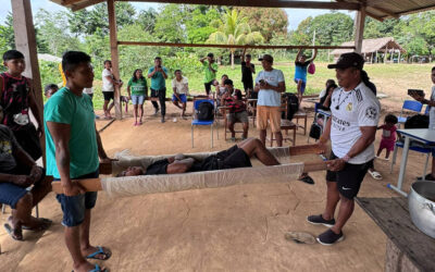 FOLHA DE S. PAULO: Médicos criam projeto que ensina primeiros socorros em aldeias remotas da amazônia