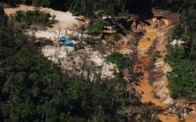 FOLHA DE S. PAULO: Garimpo ilegal se intensifica no Peru com atuação do Comando Vermelho em áreas de fronteira com Brasil