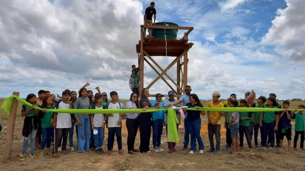 CIR: IMPLEMENTAÇÃO DO PLANO DE GESTÃO TERRITORIAL E AMBIENTAL- PGTA: MORADORES DA COMUNIDADE INDÍGENA MANGUEIRA, NA REGIÃO AMAJARI, INAUGURAM SISTEMA DE ABASTECIMENTO DE ÁGUA.