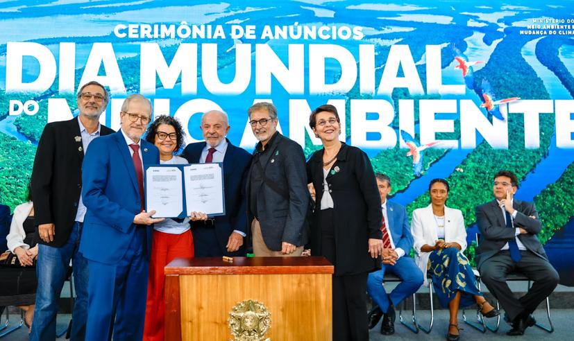 ISA: Governo anuncia regulamentação de serviços ambientais e plano para comunidades tradicionais