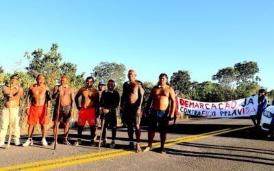 CIMI: Xavante bloqueiam BR-158 e cobram demarcação de terras ameaçadas pela Ferrovia de Integração do Centro-Oeste