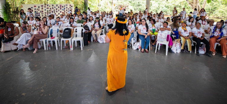 SAÚDE: Encontro Nacional de Parteiras fortalece saberes ancestrais e avança na construção da primeira linha de cuidado à saúde da mulher indígena