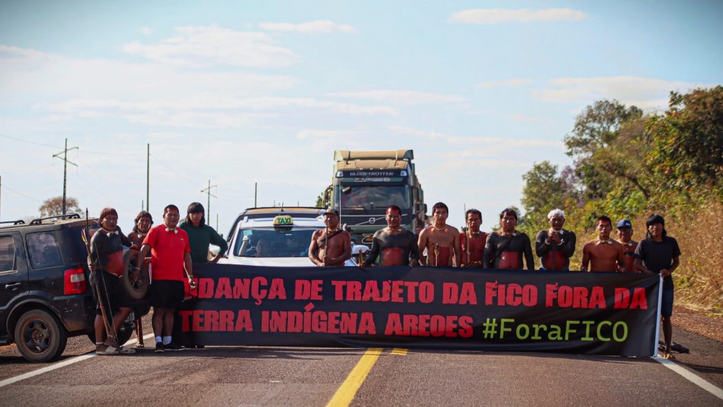 CIMI: Manifestação A’uwé Xavante bloqueia BR-158 contra ferrovia e cobra demarcação de territórios tradicionais no Mato Grosso